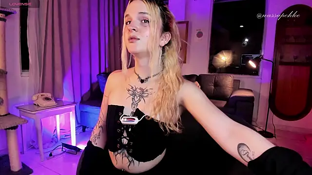 misschloe   online show from 01/08/25, 12:06