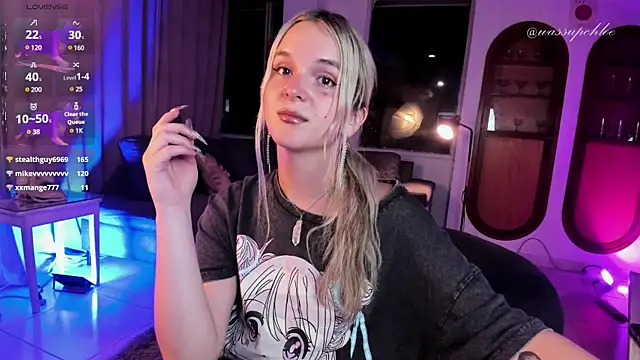 misschloe   online show from 01/28/25, 02:32