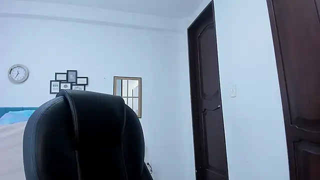 kamila lopez online show from 02/01/26, 07:23