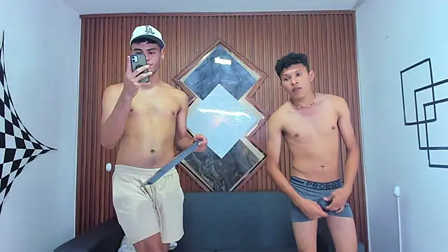 Snapshot of liam_genner_ chatting on 12/02/24, 10:45 liam genner online show from 12/02/24, 10:45