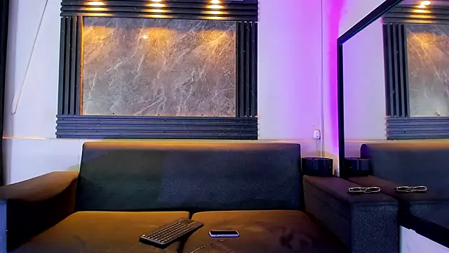 Snapshot of liam_genner_ chatting on 11/05/25, 07:58 liam genner online show from 11/05/25, 07:58