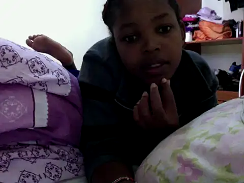 Snapshot of queen-sasha chatting on 10/07/25, 07:38 queen-sasha online show from 10/07/25, 07:38