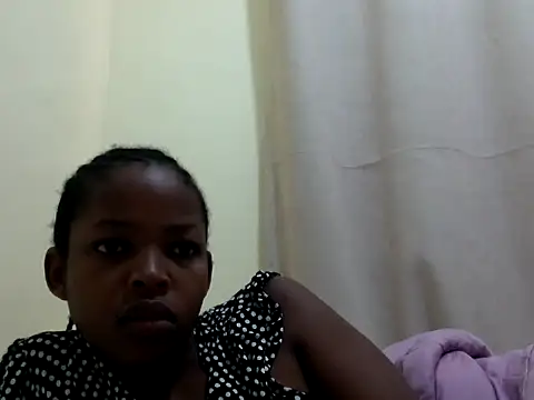 Snapshot of queen-sasha chatting on 05/25/26, 08:53 queen-sasha online show from 05/25/26, 08:53