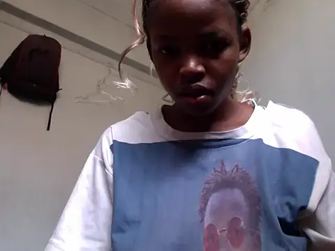 Snapshot of queen-sasha chatting on 07/09/26, 08:18 queen-sasha online show from 07/09/26, 08:18