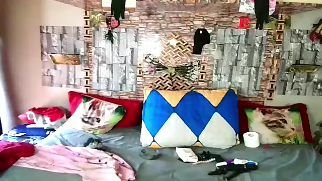 Indian Blaze00 online show from 11/10/25, 09:19