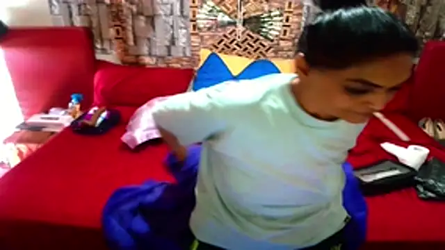 Indian Blaze00 online show from 11/18/25, 05:56