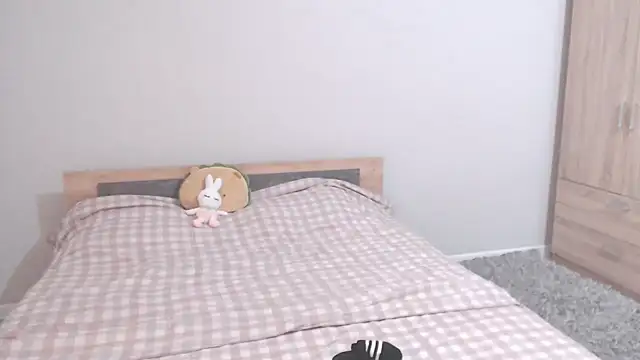 your angela online show from 12/15/25, 07:12