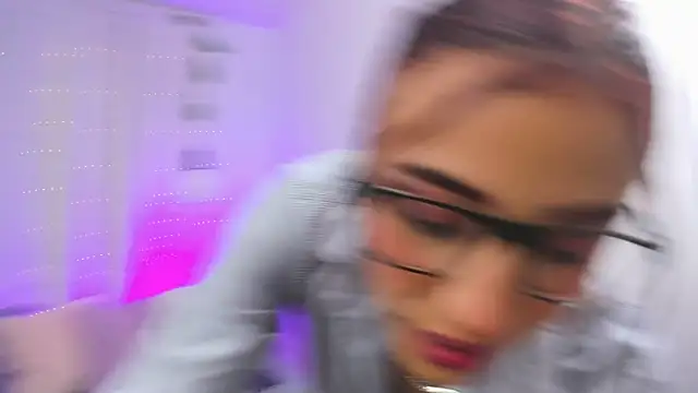 veronicaxx69 online show from 02/20/25, 05:55