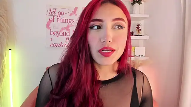 Snapshot of veronicaxx69 chatting on 03/27/26, 02:06 veronicaxx69 online show from 03/27/26, 02:06