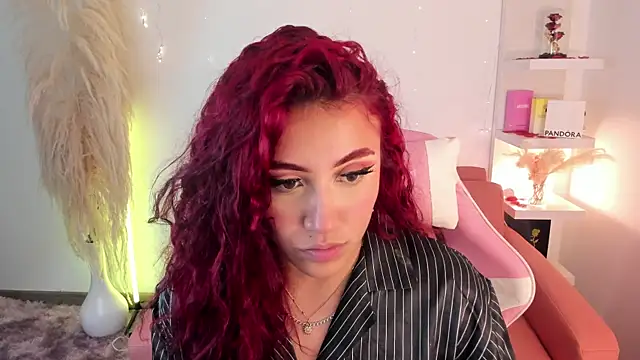 veronicaxx69 online show from 04/28/26, 03:11