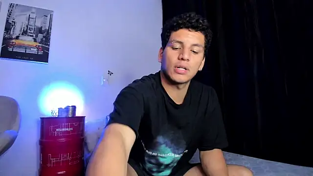 Curlblue online show from 01/06/25, 09:52