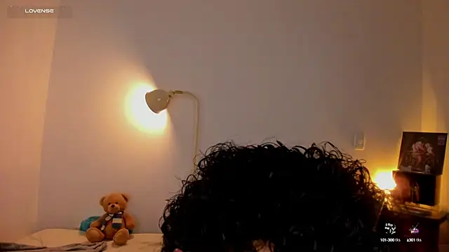 Curlblue online show from 10/01/25, 04:07