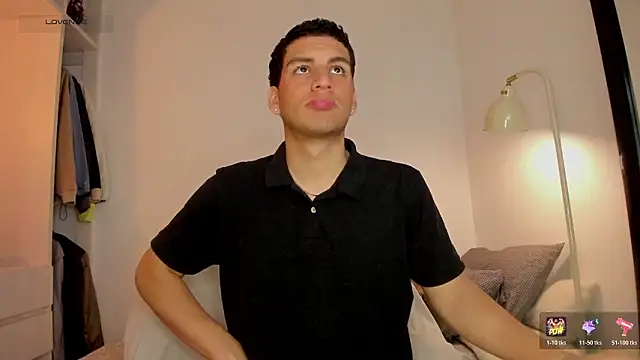 Snapshot of Curlblue chatting on 03/30/26, 02:12 Curlblue online show from 03/30/26, 02:12