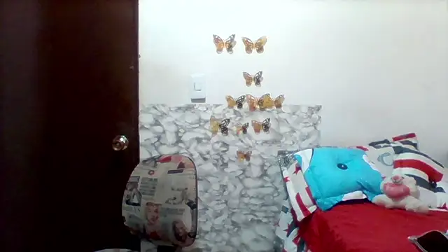 Snapshot of Alisson_brand chatting on 03/26/26, 04:34 Alisson brand online show from 03/26/26, 04:34