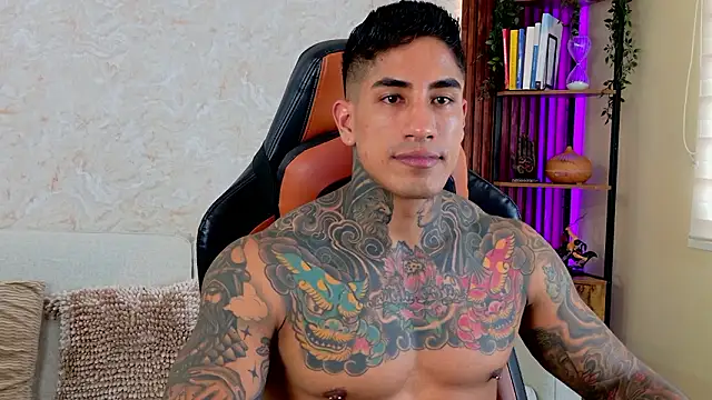 Snapshot of AdanReilly chatting on 03/06/26, 07:54 AdanReilly online show from 03/06/26, 07:54