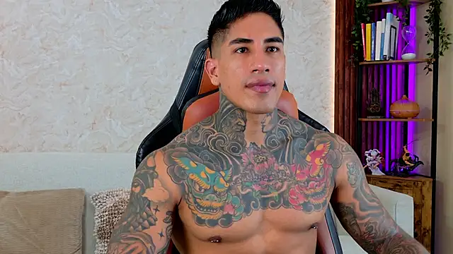 Snapshot of AdanReilly chatting on 03/21/26, 03:04 AdanReilly online show from 03/21/26, 03:04