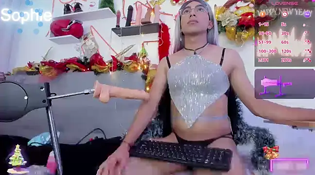 Snapshot of Sophiehuntress chatting on 01/03/25, 04:55 Sophiehuntress online show from 01/03/25, 04:55