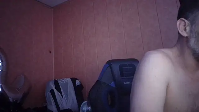 Lia Y PatrickX online show from 12/19/24, 12:02