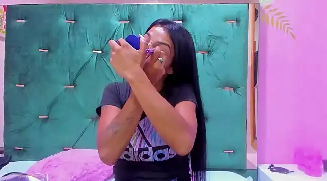 Hellen  4master online show from 12/18/24, 11:24