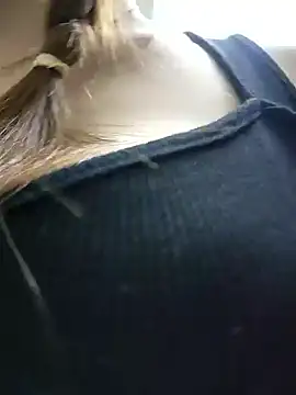 zizi public online show from 03/02/25, 08:05