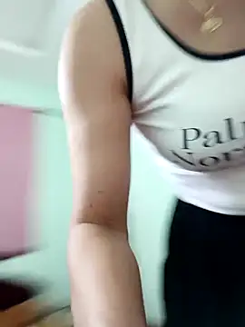 zizi public online show from 09/20/25, 11:50