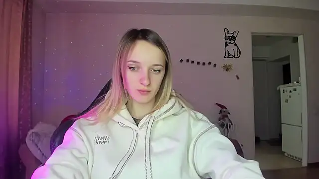 Snapshot of RouseReed chatting on 01/13/26, 07:35 RouseReed online show from 01/13/26, 07:35