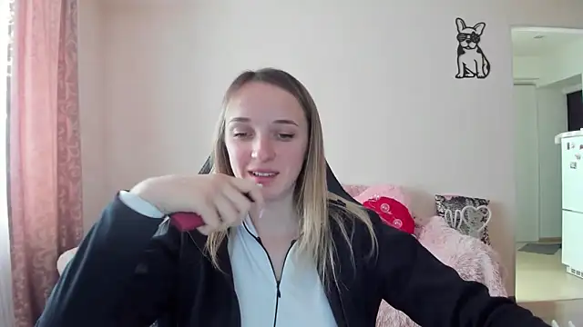 Snapshot of RouseReed chatting on 02/09/26, 07:45 RouseReed online show from 02/09/26, 07:45