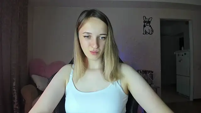 Snapshot of RouseReed chatting on 06/12/26, 05:17 RouseReed online show from 06/12/26, 05:17