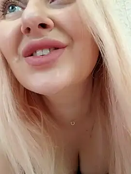 Snapshot of LadyLolyPop_ chatting on 11/26/25, 06:25 LadyLolyPop online show from 11/26/25, 06:25