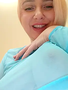 Snapshot of LadyLolyPop_ chatting on 11/26/25, 11:50 LadyLolyPop online show from 11/26/25, 11:50