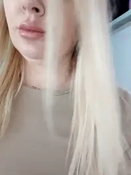 Snapshot of LadyLolyPop_ chatting on 03/15/26, 03:45 LadyLolyPop online show from 03/15/26, 03:45