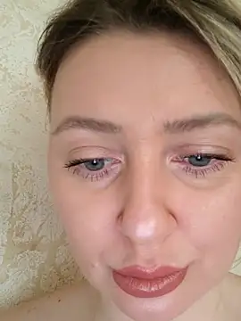 Snapshot of LadyLolyPop_ chatting on 04/07/26, 03:40 LadyLolyPop online show from 04/07/26, 03:40