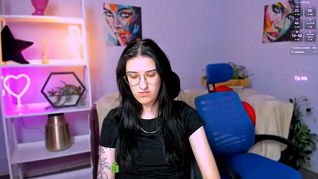 scarlet mooore online show from 03/17/25, 11:32