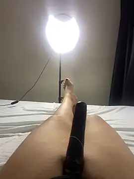 Snapshot of Ceyceys chatting on 01/23/25, 01:13 Ceyceys online show from 01/23/25, 01:13