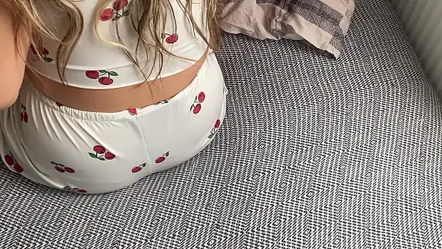 Snapshot of Ceyceys chatting on 09/10/25, 08:36 Ceyceys online show from 09/10/25, 08:36