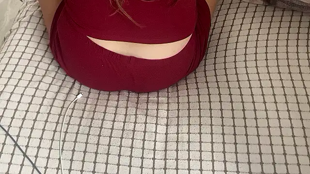 Snapshot of Ceyceys chatting on 10/10/25, 07:40 Ceyceys online show from 10/10/25, 07:40