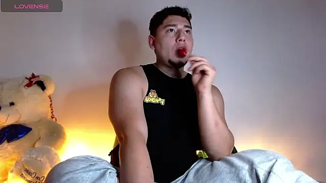 dap XOXO online show from 12/14/24, 12:11