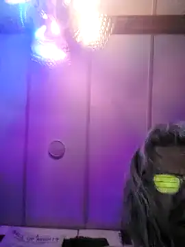 Snapshot of WillCum4Unow chatting on 12/29/24, 06:14 WillCum4Unow online show from 12/29/24, 06:14