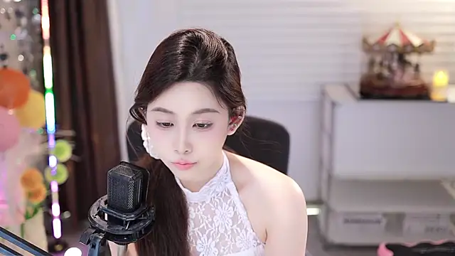 SleepArtist online show from 11/11/25, 03:23