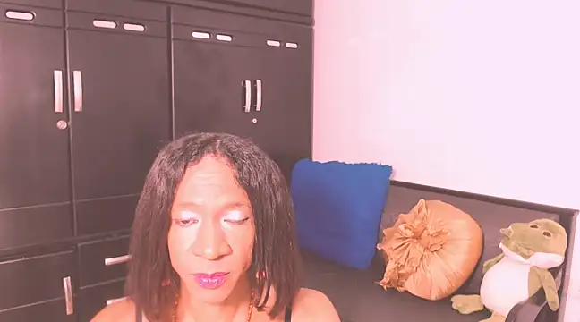 ebonyts online show from 02/10/25, 12:08