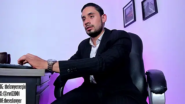 Snapshot of thesexlawyer1 chatting on 12/04/24, 10:30 thesexlawyer1 online show from 12/04/24, 10:30