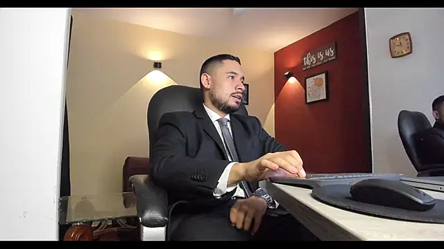 Snapshot of thesexlawyer1 chatting on 11/22/25, 03:27 thesexlawyer1 online show from 11/22/25, 03:27