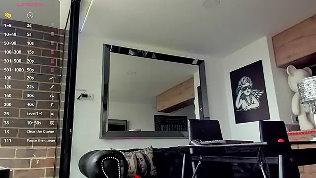 Snapshot of pretur_cruba1 chatting on 03/18/26, 02:09 pretur cruba1 online show from 03/18/26, 02:09