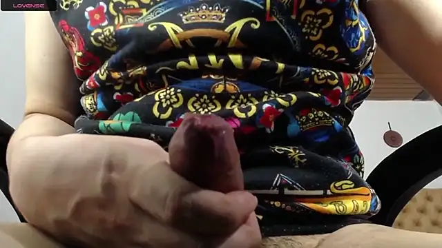 cute eidenx online show from 04/17/26, 09:51