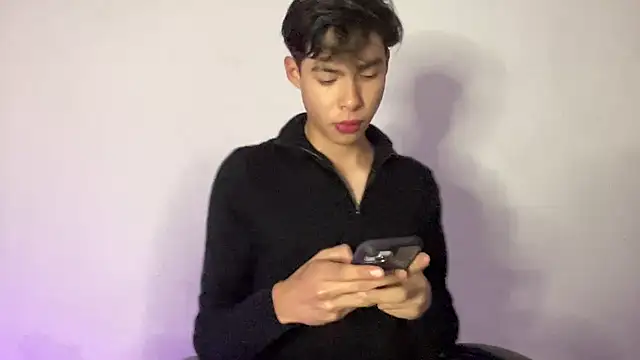 Snapshot of Jacotnk chatting on 01/13/25, 04:50 Jacotnk online show from 01/13/25, 04:50