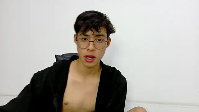 Snapshot of Jacotnk chatting on 01/24/25, 05:10 Jacotnk online show from 01/24/25, 05:10