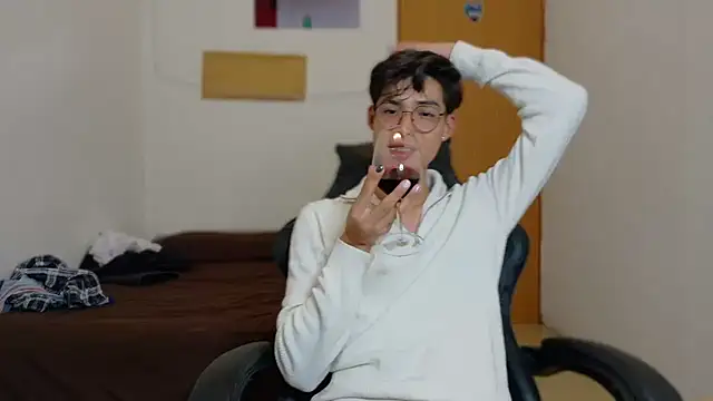 Snapshot of Jacotnk chatting on 02/10/25, 04:41 Jacotnk online show from 02/10/25, 04:41