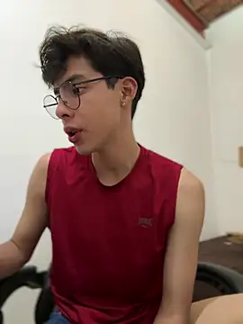 Snapshot of Jacotnk chatting on 02/23/25, 04:17 Jacotnk online show from 02/23/25, 04:17