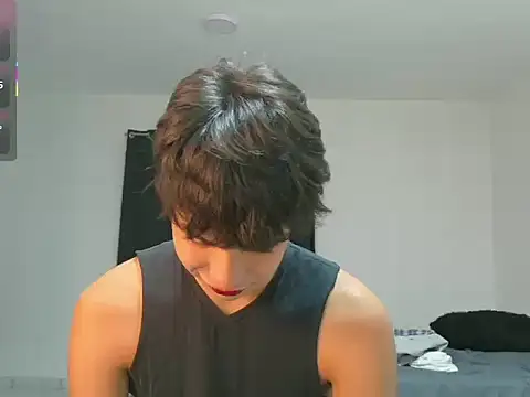 Snapshot of Jacotnk chatting on 11/04/25, 01:27 Jacotnk online show from 11/04/25, 01:27