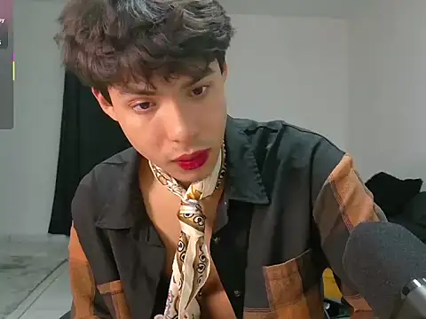 Snapshot of Jacotnk chatting on 11/13/25, 04:11 Jacotnk online show from 11/13/25, 04:11